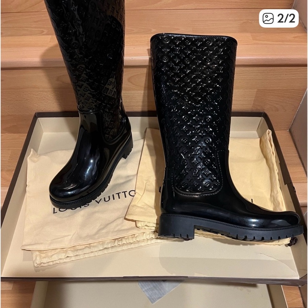 Louis Vuitton Black Glossy Rain Boots